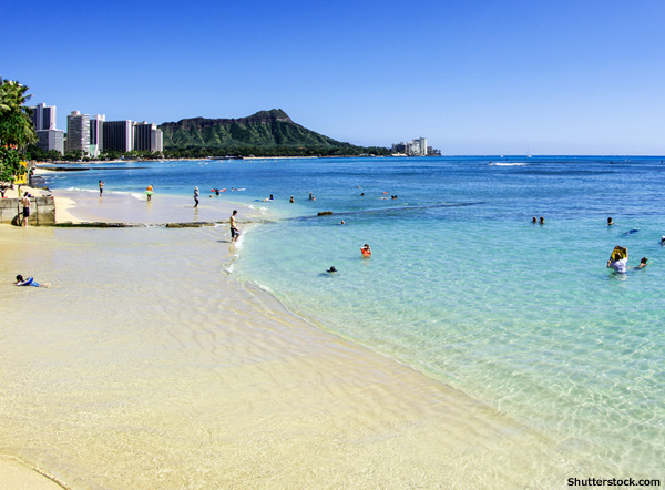 ハワイは人工的に作られた“楽園”だった 