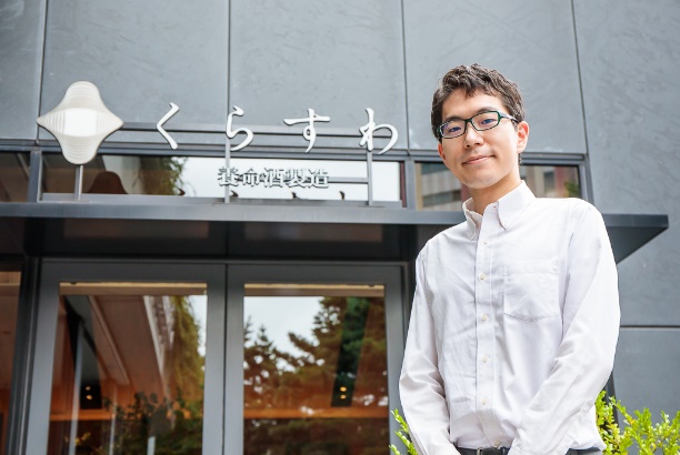 イメージ：信頼を寄せるギガらくカメラの精度とネットワーク。都心のコンパクト空間・多店舗展開で威力を発揮