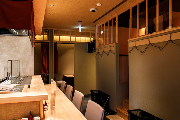 イメージ：お客様のプライバシーに配慮しながら、 店内の「今」を把握-01