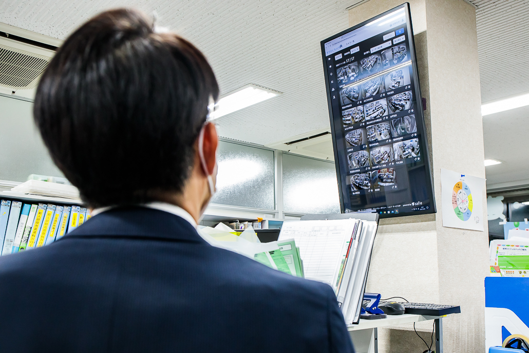 イメージ：不動産業で進むDXに欠かせないピース。ギガらくカメラが店舗・従業員を手厚く支援する