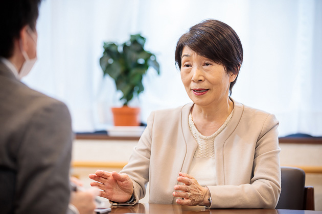 イメージ：入居者、介護スタッフの急増に伴い、施設内を映すカメラのニーズが生まれた