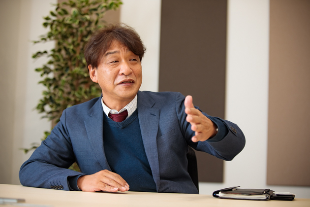 イメージ：工場の生産を続行するため、監視カメラネットワークを構築