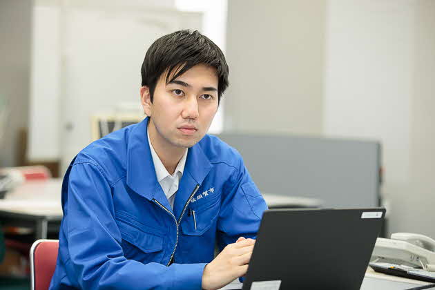 イメージ：災害に迅速に対応し、市民にもタイムリーに情報を共有するために-03