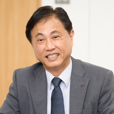 イメージ：社内情報を全社員へ円滑に提供したい！ 職場のコミュニケーション活性化を促進