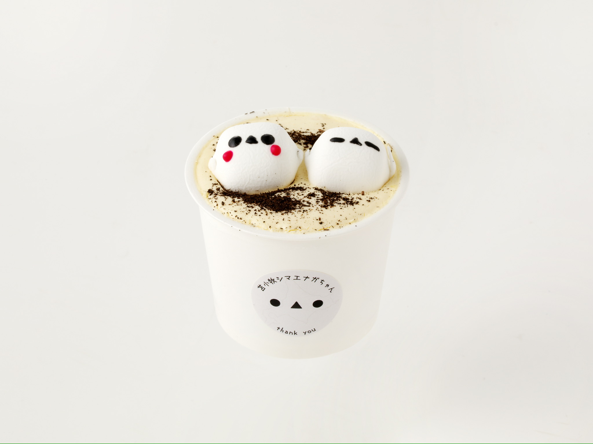 イメージ:北海道苫小牧市の夜のバー「Bar A」。コロナ禍でスイーツ販売まで事業を拡大することに