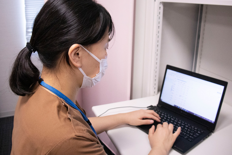 イメージ：オンライン診療システムの使い勝手は、多忙なスタッフにも使いやすいと好評