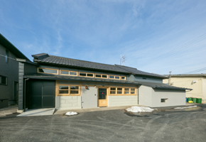 イメージ：売上は約4倍に！海外エアラインで採用されるお酒へと成長-02