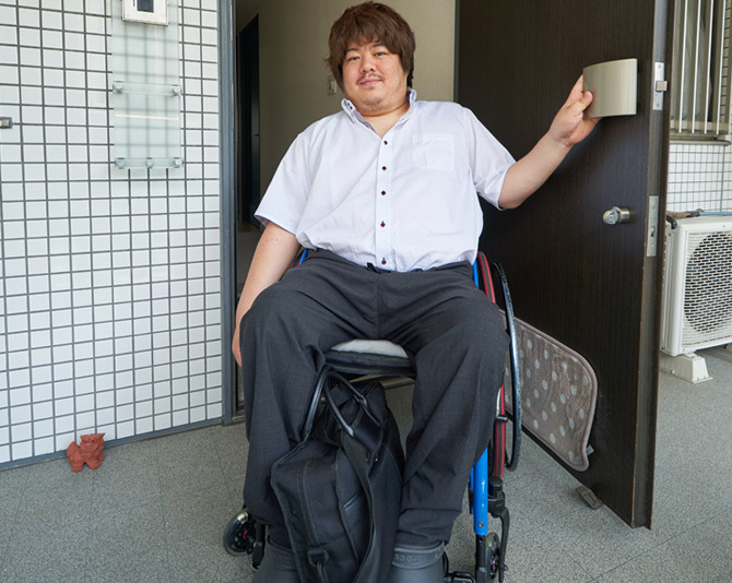 イメージ：在宅勤務により車での出勤がなくなり、通勤時間が削減され、心身の負担の軽減につながった。