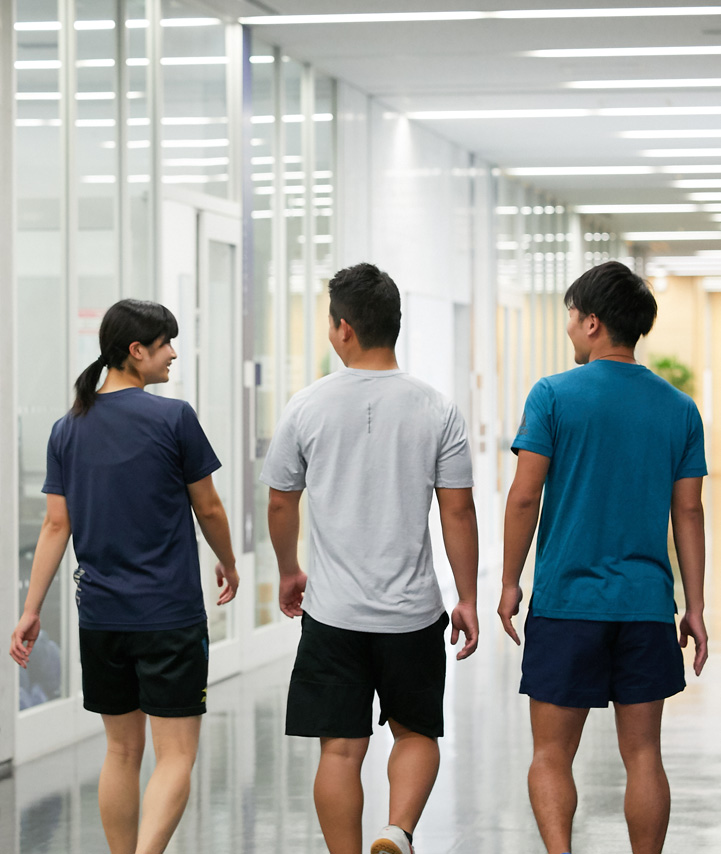 イメージ：増え続けるトラフィックに対応する、 “つながらないことがない”ネットワークを！