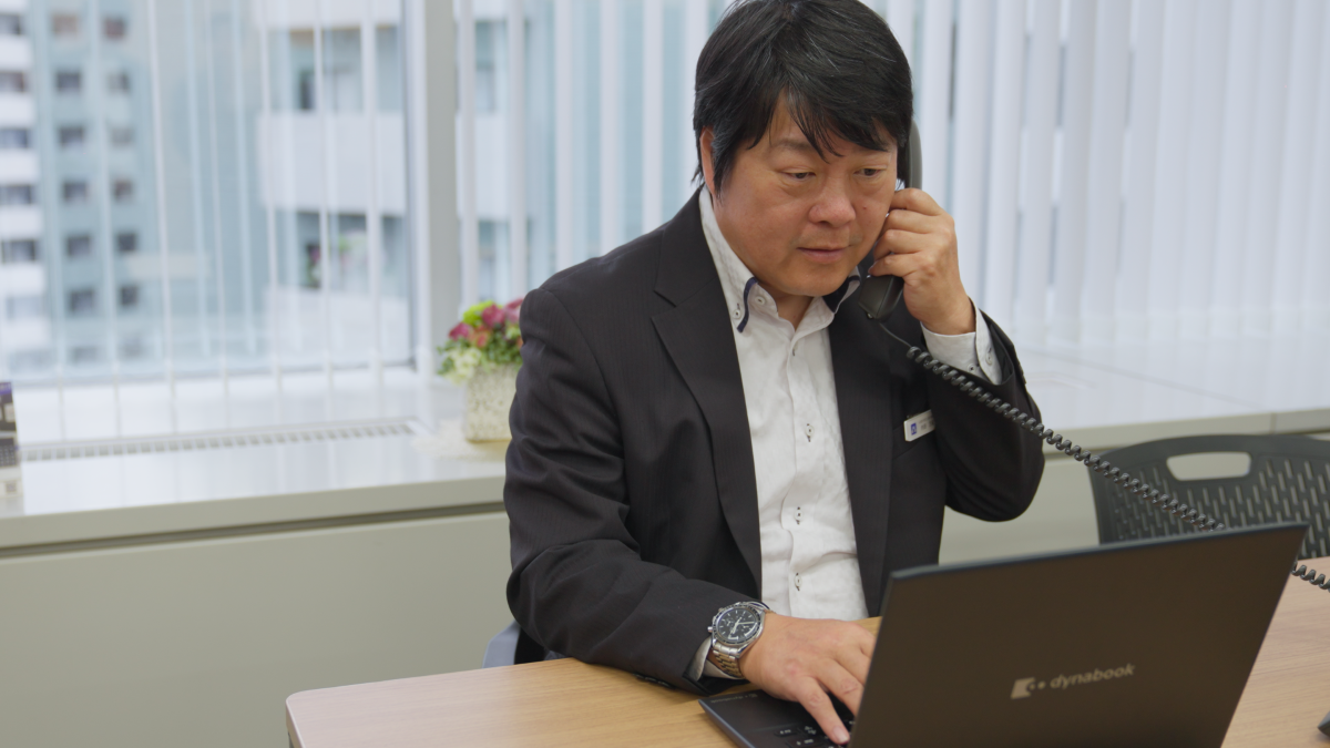 イメージ：スムーズな社内展開と、拠点の「完全内線化」に向けて