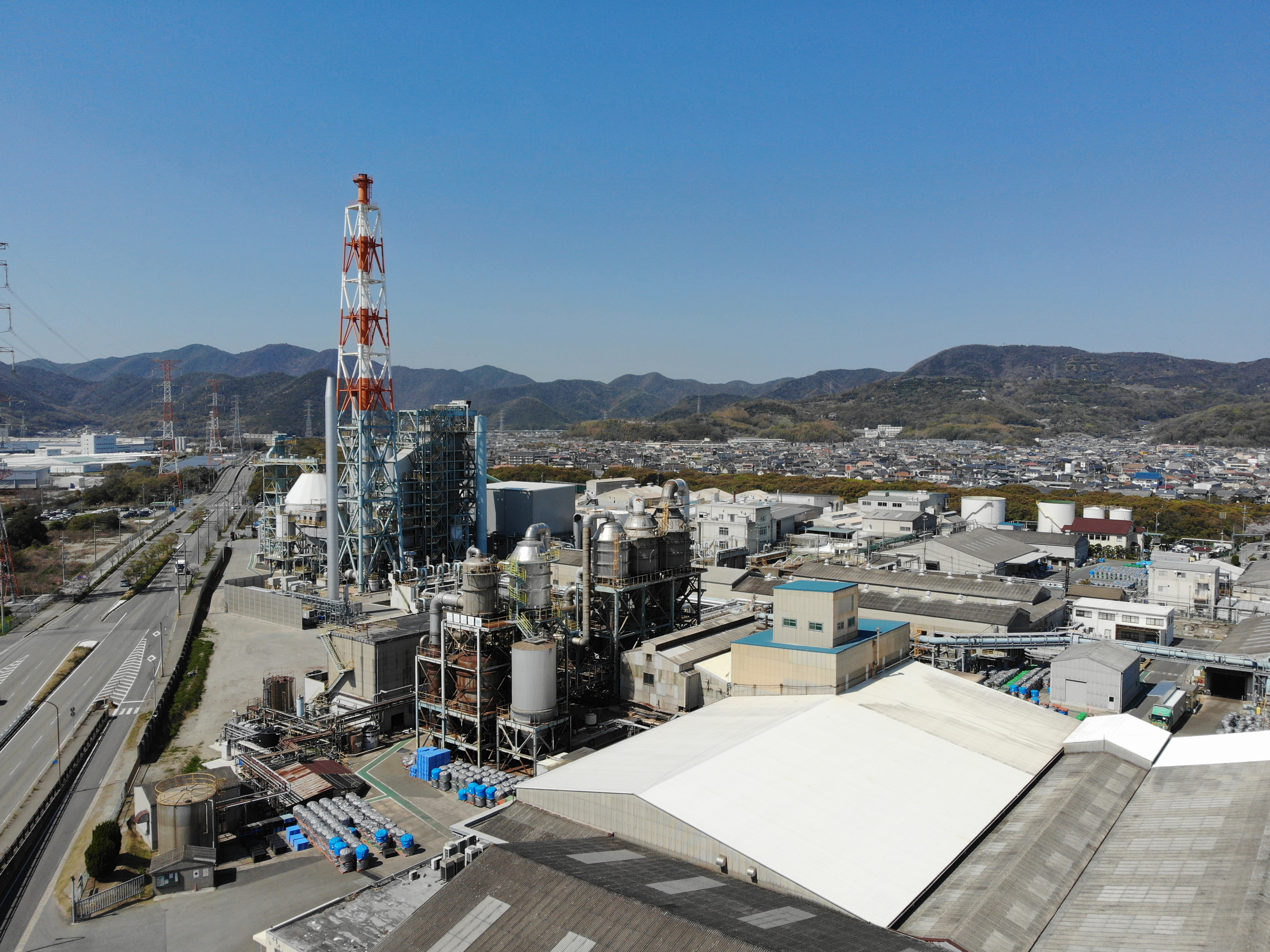 イメージ：ローカル5Gシステムで工場DXを推進！ ～日本海水赤穂工場でローカル5Gを導入～