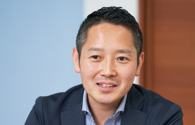 インターナップ・ジャパン株式会社 営業部長 中村 慎輔氏
