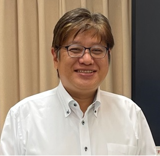 イメージ：インタビュアー