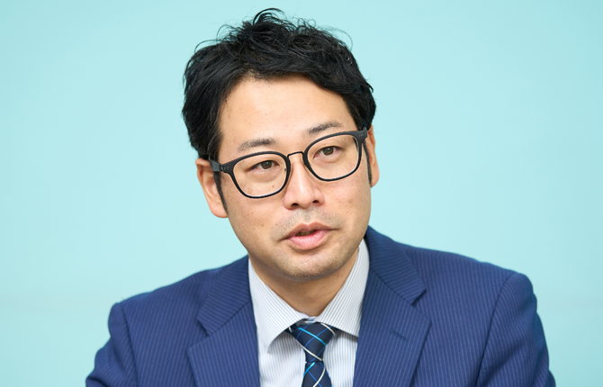 杉並区 政策経営部デジタル戦略担当課長・情報システム担当課長兼務 眞鍋氏