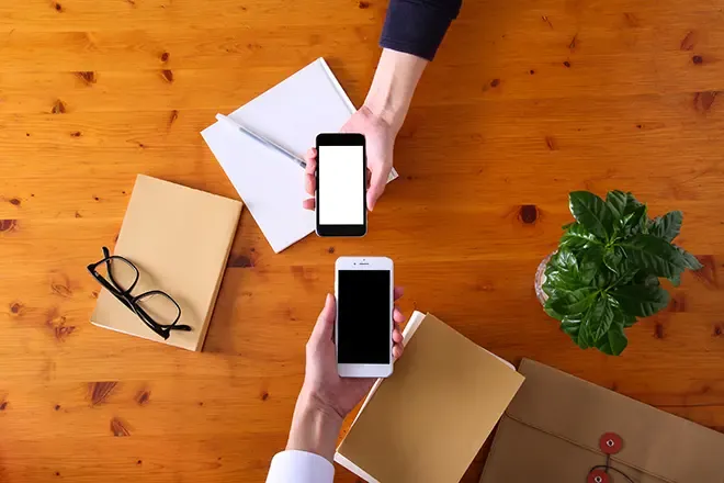 イメージ：ビジネスシーンにおける電話転送の重要性