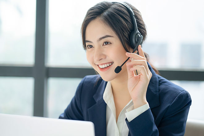 イメージ:ひかり電話の対応電話機に関するご相談はNTT東日本へ