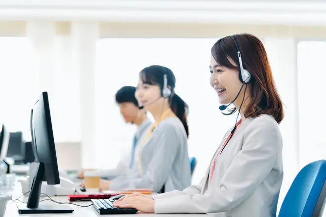 イメージ：【ビジネスフォンの選び方1】利用台数と同時通話数で選ぶ