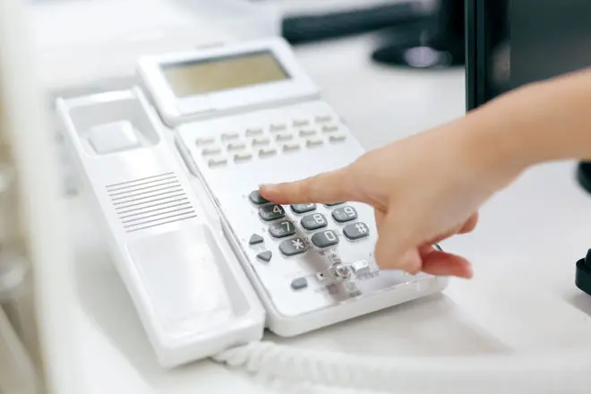 イメージ：【ビジネスフォンの選び方3】必要な機能で選ぶ