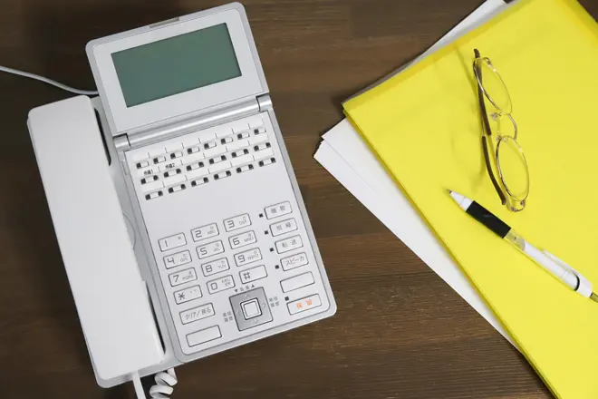 イメージ：固定電話の申し込みはメリットや注意点を把握してから行おう