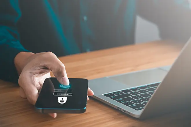 イメージ：クラウドPBXのデメリットへの対策方法