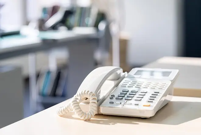 イメージ：【保存版】事務所での利用に適した3種の電話機と8つの選定ポイントを解説