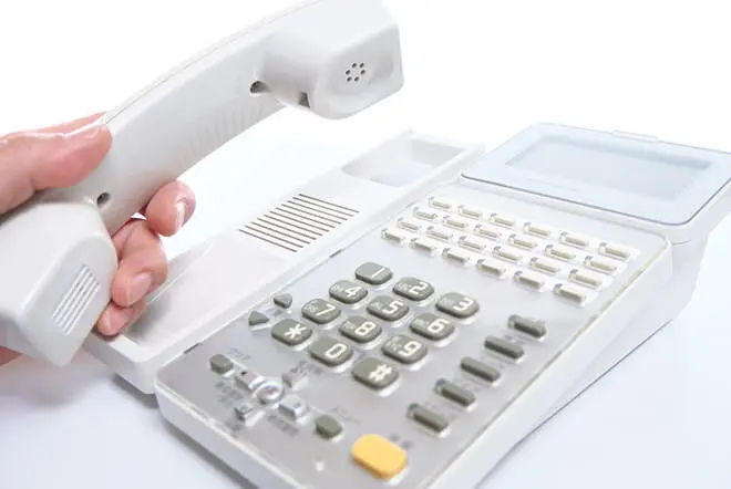 イメージ：PBXとは？電話交換機の仕組み、機能、メリットをわかりやすく解説