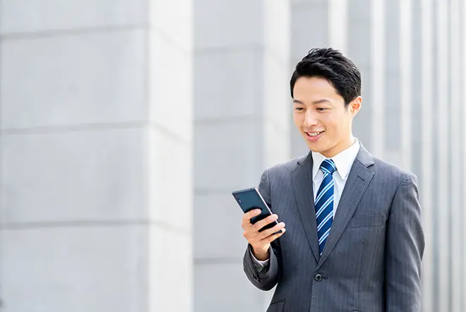 イメージ：【派遣元向け】派遣社員に業務用携帯電話を貸与するメリットや課題・注意点、ポイントを解説