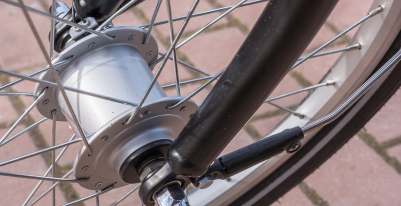 イメージ：自転車のダイナモライトの仕組み