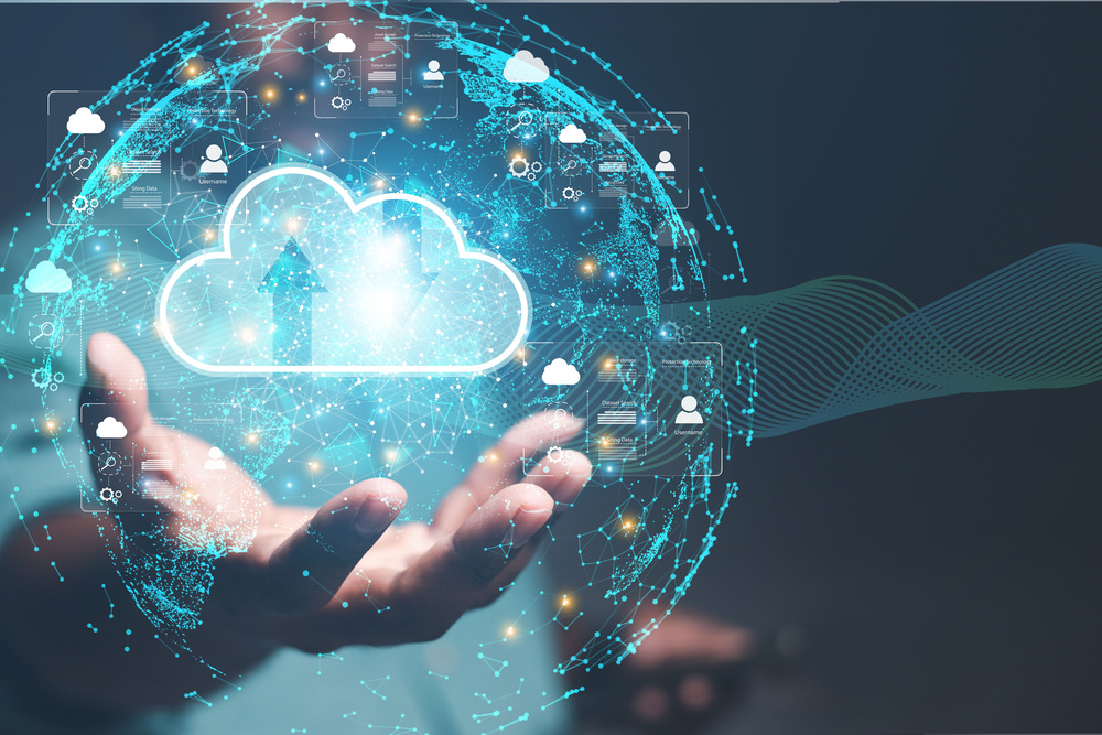 イメージ：クラウドストレージとファイルサーバーを4つのポイントで解説