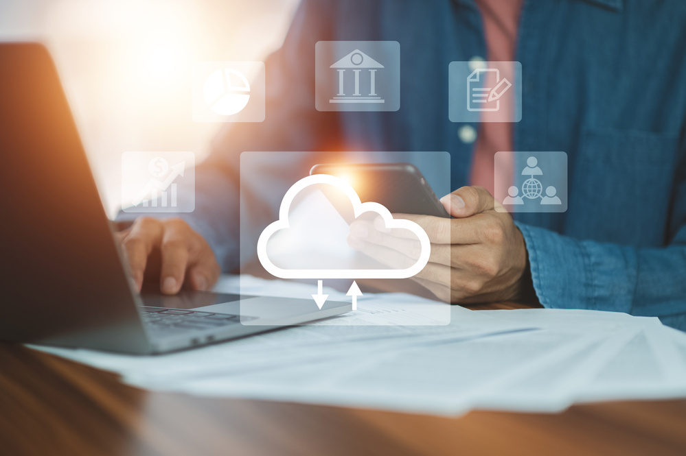 イメージ：士業でオンラインストレージを導入する場合の4つの選び方
