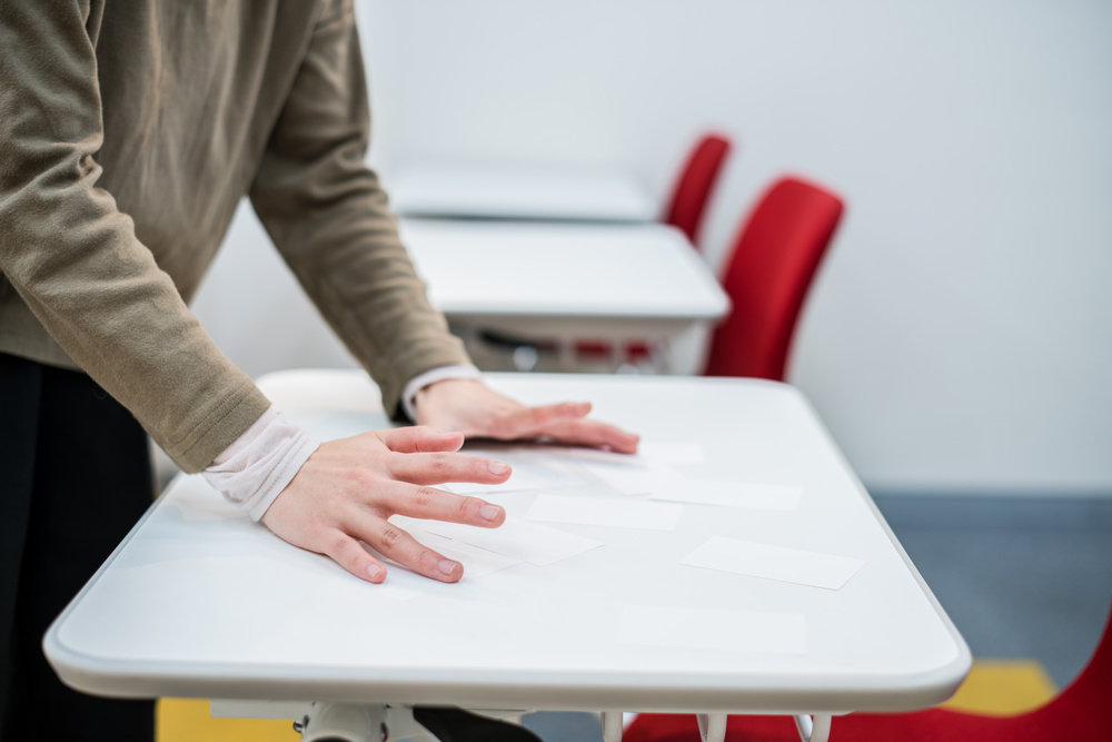 イメージ：アナログで名刺を整理する2つの方法