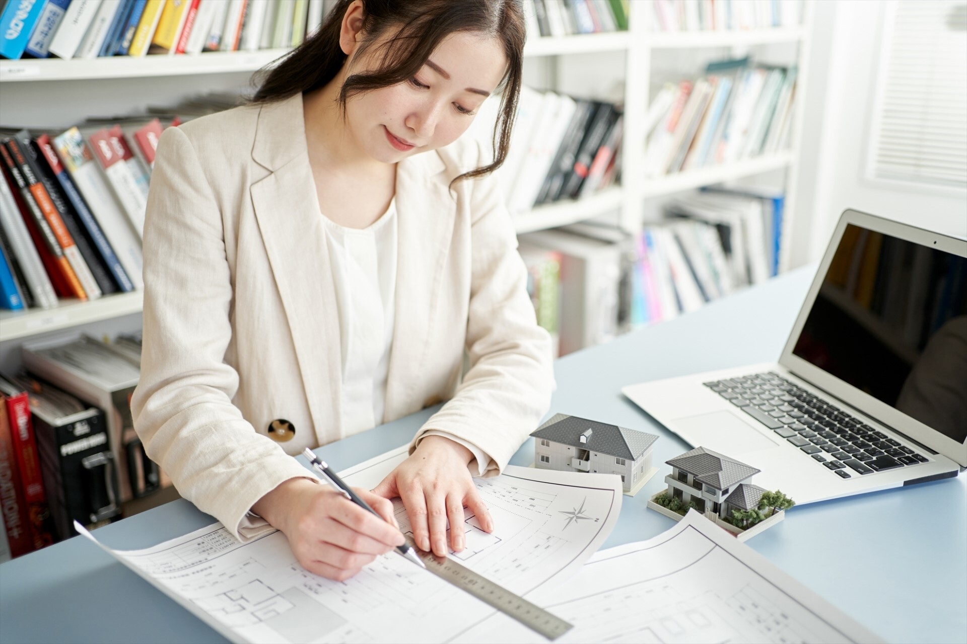 イメージ：初心者でも書ける平面図｜基本的な書き方やアプリ・CADの種類を紹介
