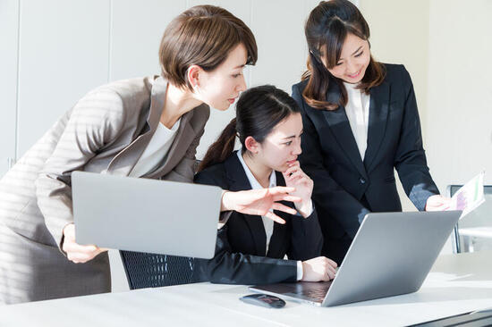 イメージ：なぜオンボーディングが注目されているのか？