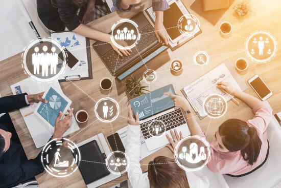 イメージ：eラーニングプラットフォームとは？