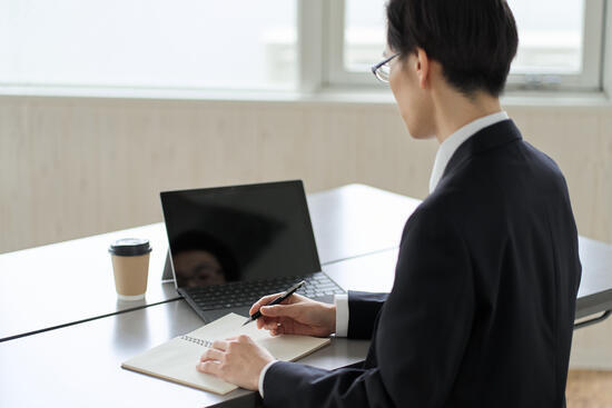 イメージ：ハラスメント教育を実施するには