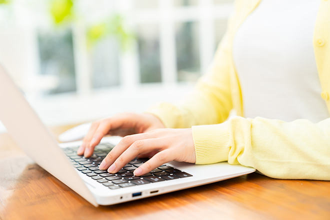 イメージ：光コンセントがあるなら光回線の利用がおすすめ