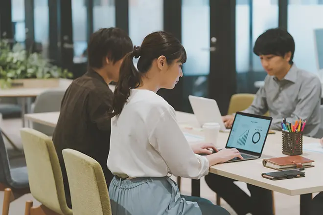 イメージ：Wi-Fiの同時接続数の上限は？増やしたい場合のポイントを解説 