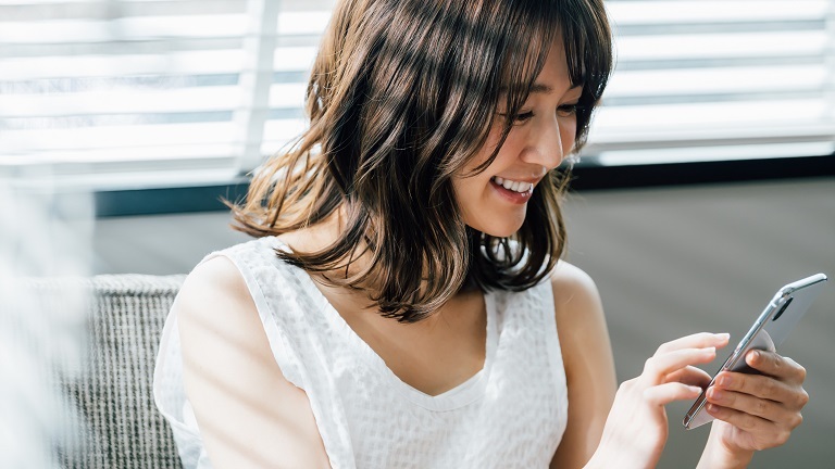 イメージ：【iPhone・Andoroid】スマホで使える勤怠管理アプリの機能・選び方