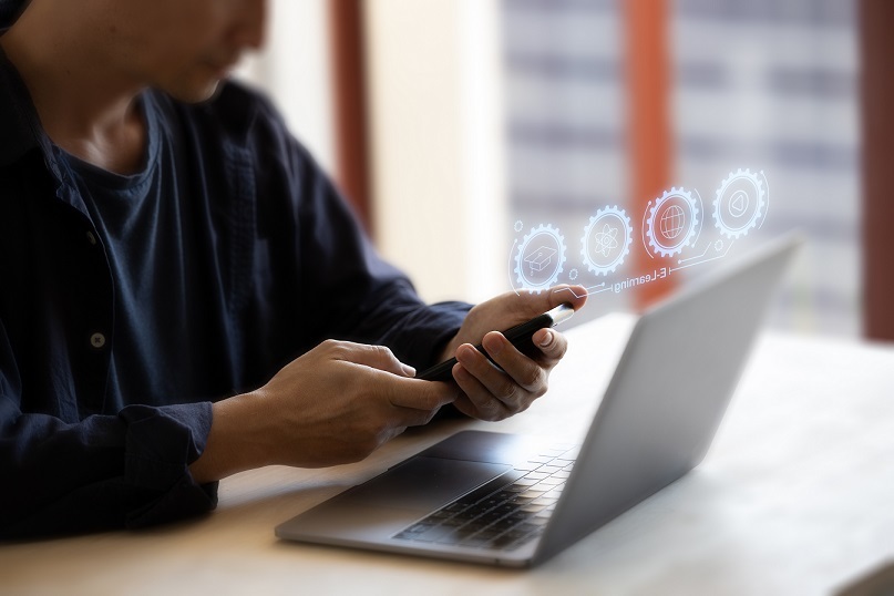 イメージ：電子証明書の有効期限を更新するには マイナンバーを例に解説！