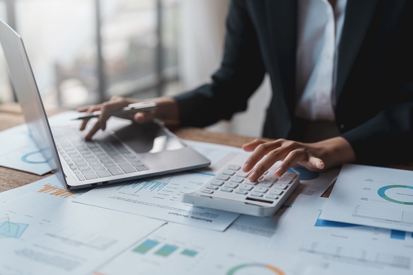 イメージ：企業会計原則とは？会計が守るべき7つの一般原則をわかりやすく解説