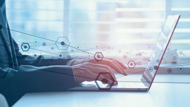 イメージ：スムーズなデータ管理はNTT東日本の「コワークストレージ」