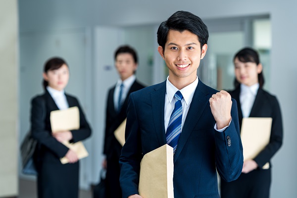 イメージ：データ入力業務を自動化して生産性アップへ