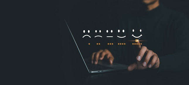 イメージ：ビジネス・取引で使う電子印鑑は法的効果を持つものを！