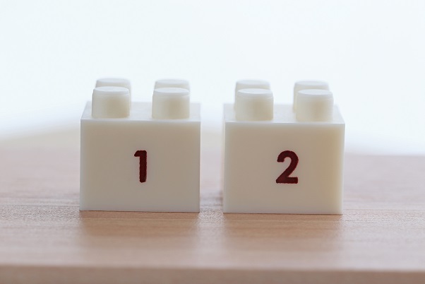 イメージ：請求書に押印する2つの理由