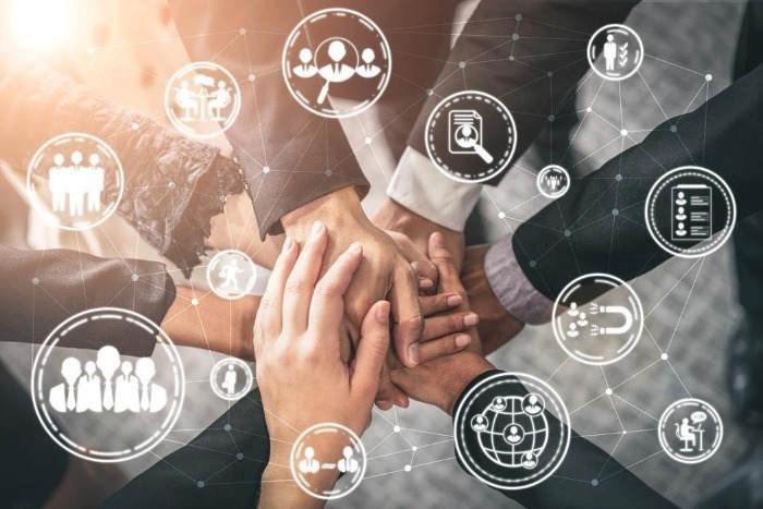 イメージ：kintone(キントーン)を導入するなら「kintone(キントーン) for おまかせはたラクサポートがおすすめ