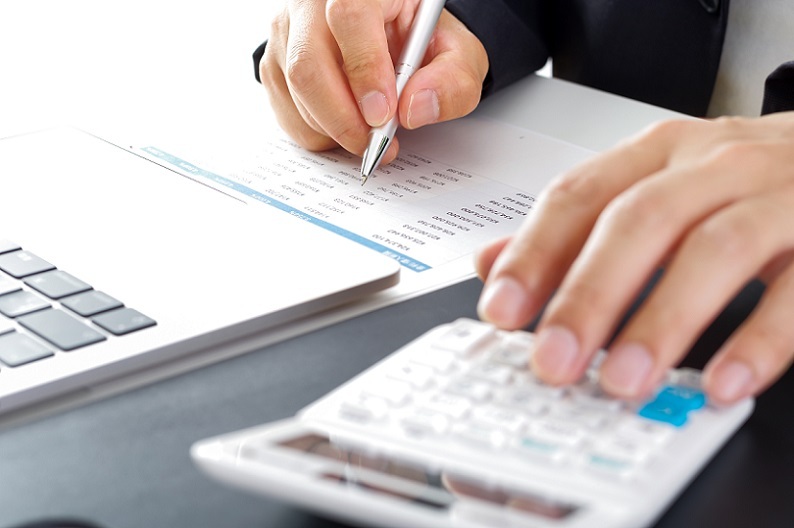 イメージ：経理の業務フローを見直そう！業務効率化のヒントを紹介