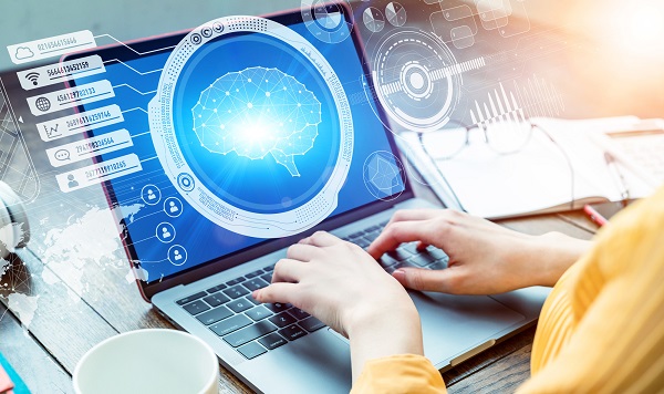 イメージ：RPAツールなら誰でも直感的に使える「おまかせRPA」がおすすめ