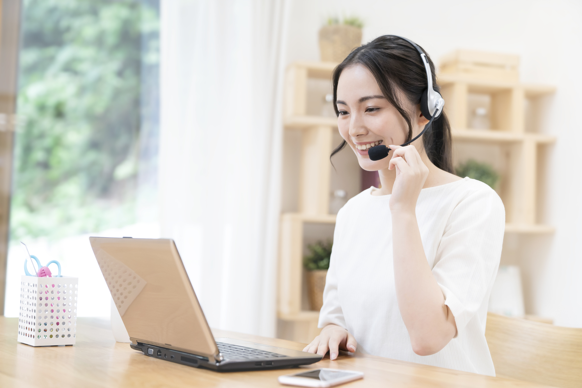 イメージ：ペーパーレス化に必要なツール・システム6選