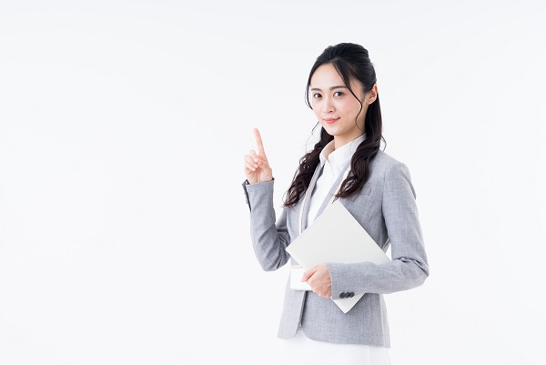 イメージ：書類のペーパーレス化で社内の働き方改革を進めよう