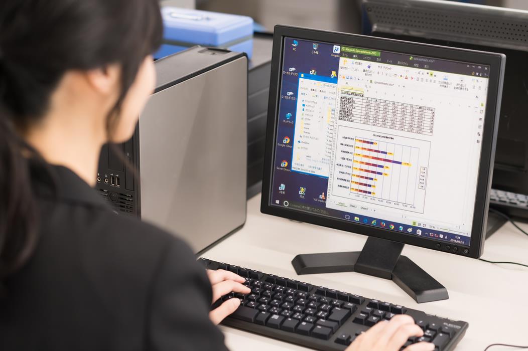 イメージ：エクセルで給与計算をする3つのステップ